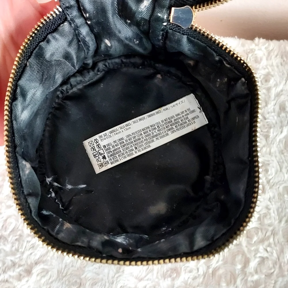 Small Round Retro Iridescent Pink makeup carrying case bag Travel Vacation